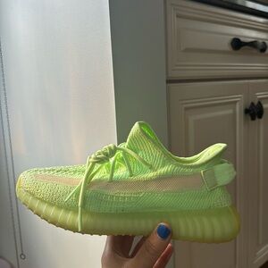 Yeezy x Adidas Neon Green Knit Fabric Boost 350 V2 Glow Sneakers